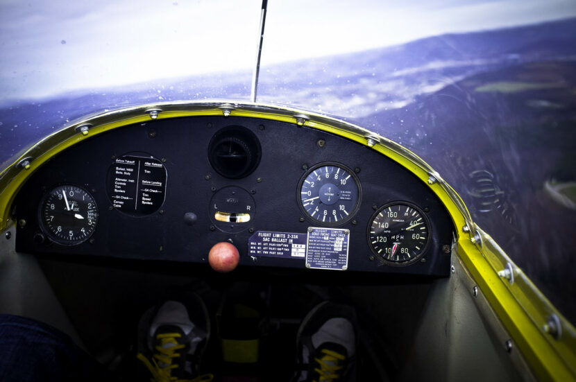 Schweizer 2-33 cockpit